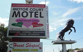 Motor Court Motel